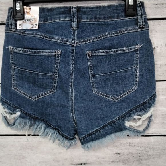 Rewash NEW Shorts Junior's Highrise Distressed Jean Sz 5/27 Western Country - Picture 3 of 8